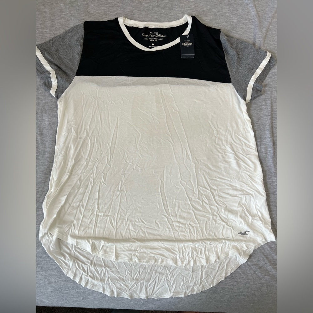 Super soft Hollister shirt Size large black, gray, and cream new with tags